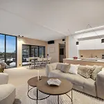 New Amazing With Spectacular View And Jacuzzi In The Heart Of Lofoten Сasa de vacaciones