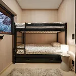 New Amazing With Spectacular View And Jacuzzi In The Heart Of Lofoten *