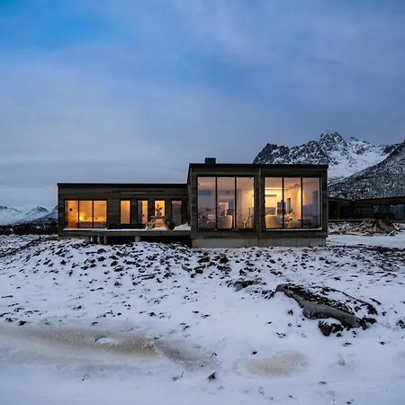 New Amazing With Spectacular View And Jacuzzi In The Heart Of Lofoten * Lyngværet