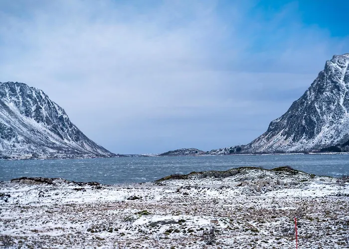 New Amazing With Spectacular View And Jacuzzi In The Heart Of Lofoten Hébergement de vacances