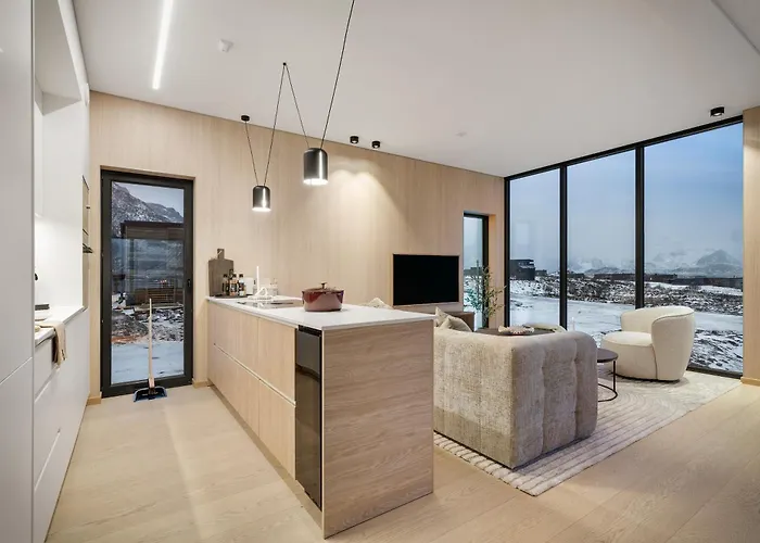 New Amazing With Spectacular View And Jacuzzi In The Heart Of Lofoten